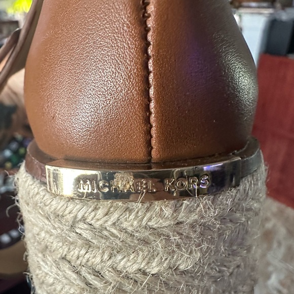 COPY - Michael Kors leather platform sandals - Picture 3 of 6